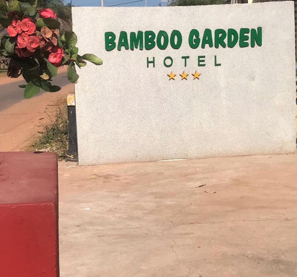 Bamboo Garden Hotel Serrekunda Dış mekan fotoğraf