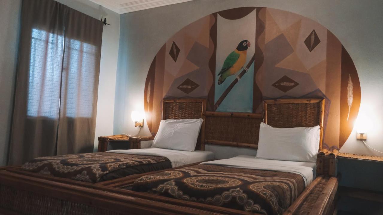 Bamboo Garden Hotel Serrekunda Dış mekan fotoğraf